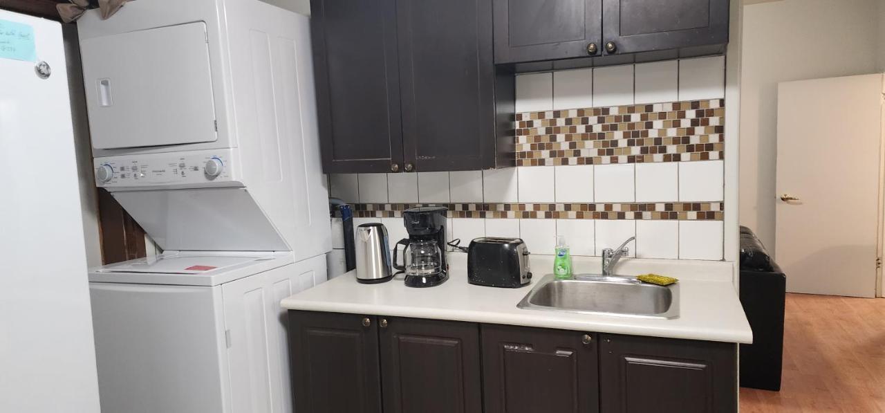 Chesskings Guest House - Unit 1 Winnipeg Buitenkant foto