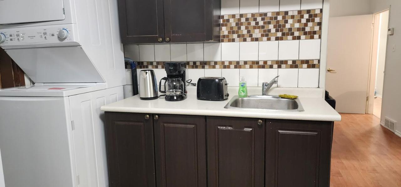 Chesskings Guest House - Unit 1 Winnipeg Buitenkant foto